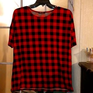📍SOLD📍Buffalo Plaid Top